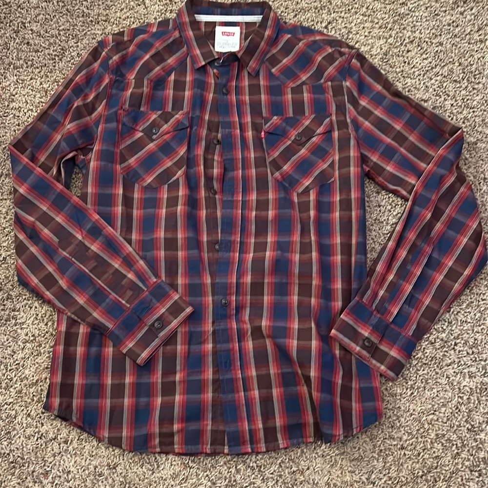 Men’s large Levi’s button down shirt